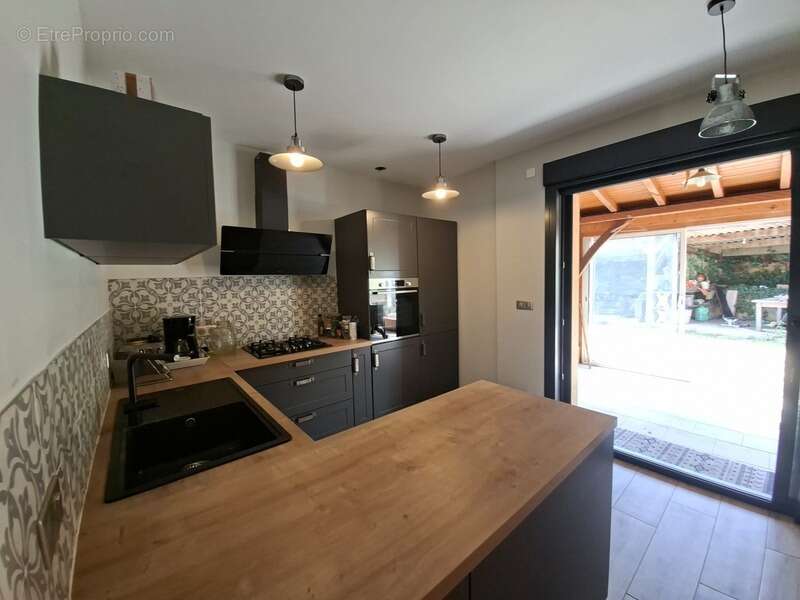 Maison 3 chambres au RDC- grand garage - pompe à chaleur neuve- Saint-Félix-de-Reilhac-et-Mortemart(24) - photo 5