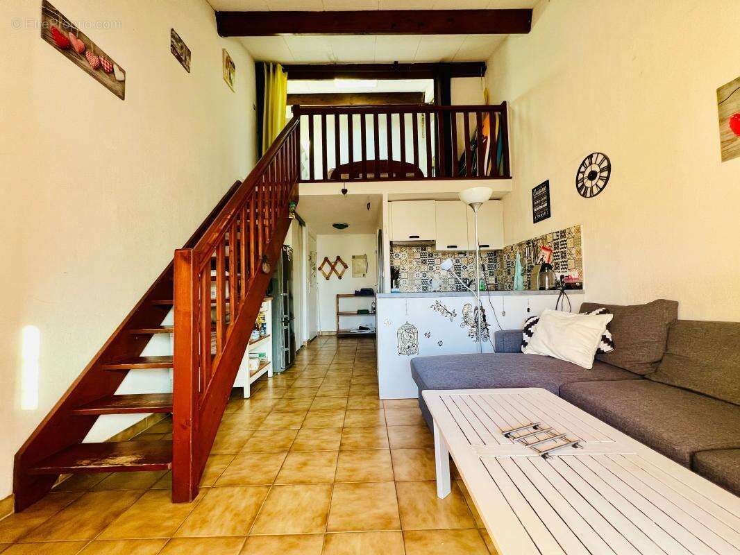 Appartement à SANARY-SUR-MER