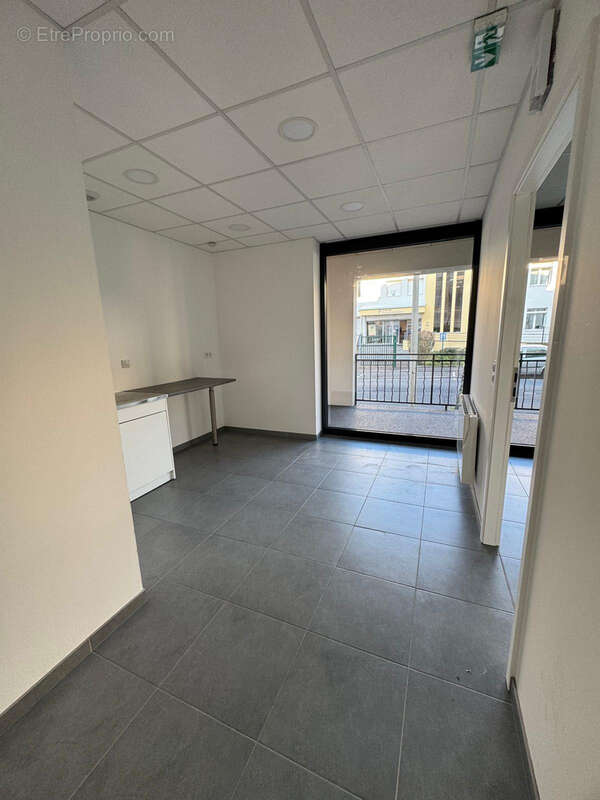 Commerce à SARREGUEMINES