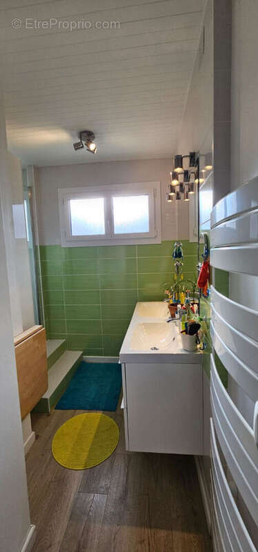 Appartement à BOUGUENAIS