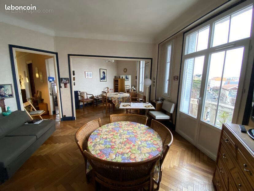 Appartement à CHAMALIERES