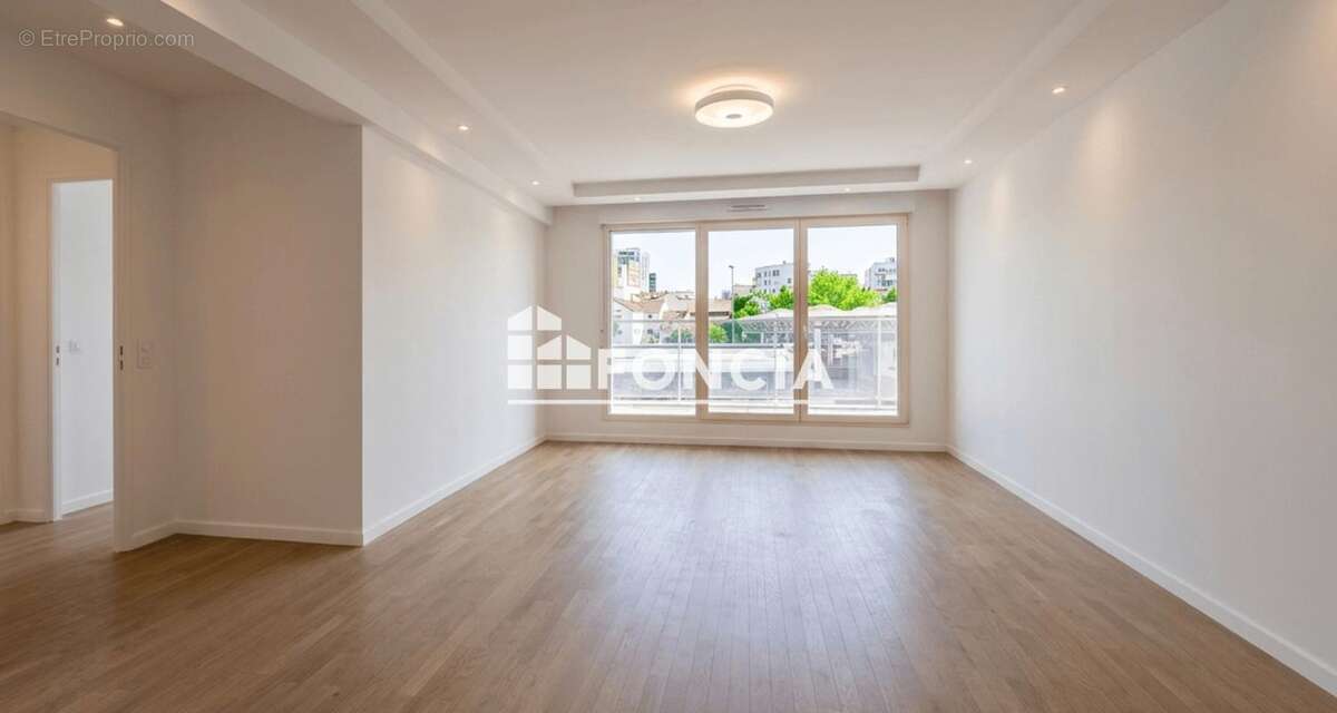 Appartement à ASNIERES-SUR-SEINE