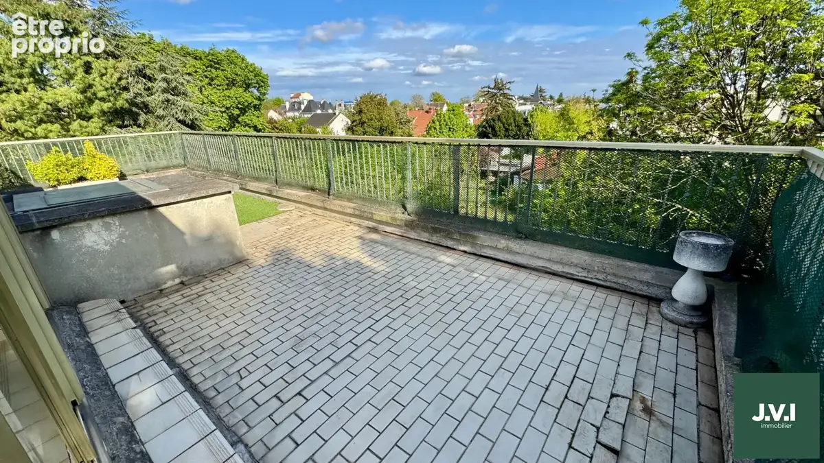 A vendre Montmorency Appartement en duplex 5 pièces de103 m² - photo 9