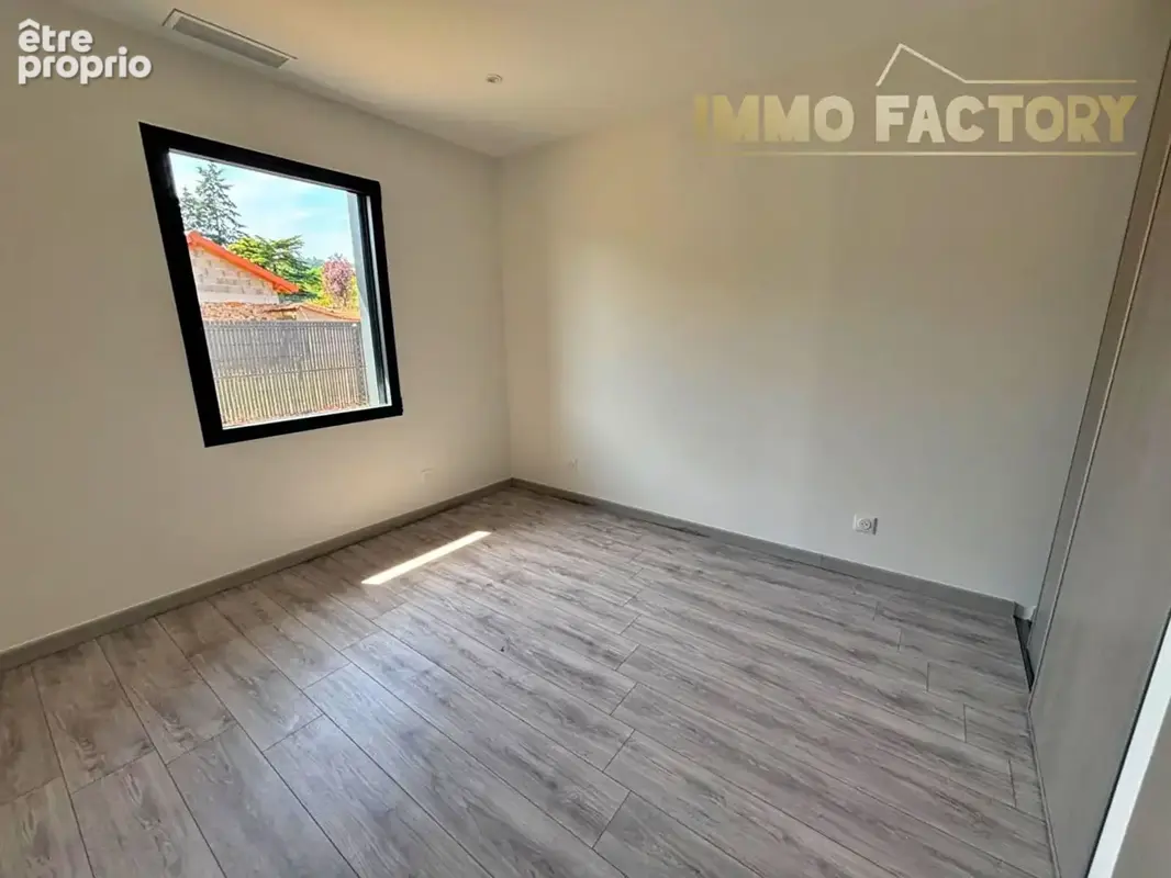 Maison plain-pied 5 pieces 125 m² saint-alban-les-eaux - photo 13