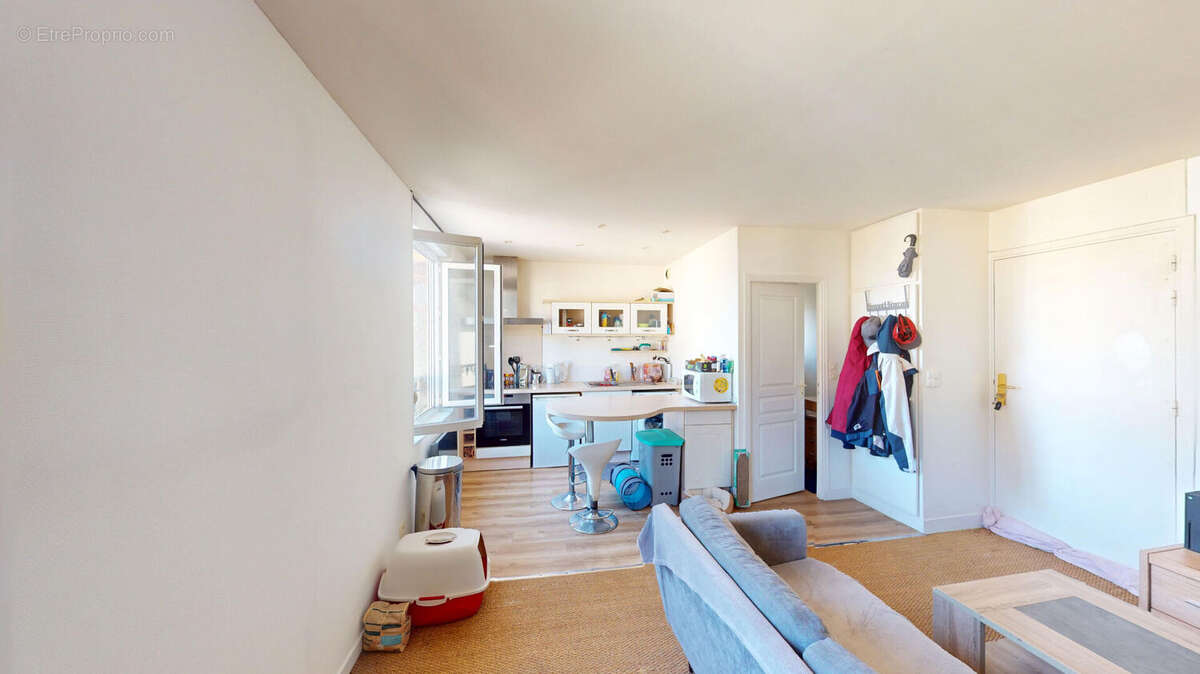 Appartement à OUISTREHAM