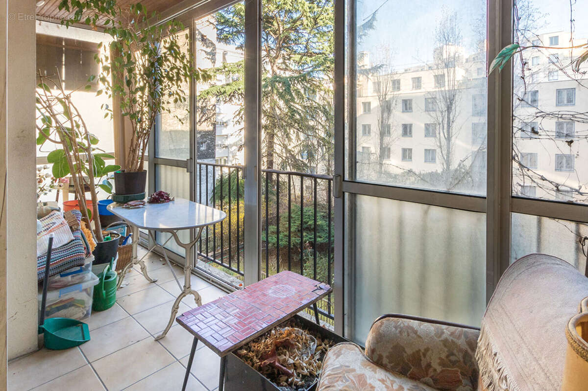 Appartement à PARIS-10E