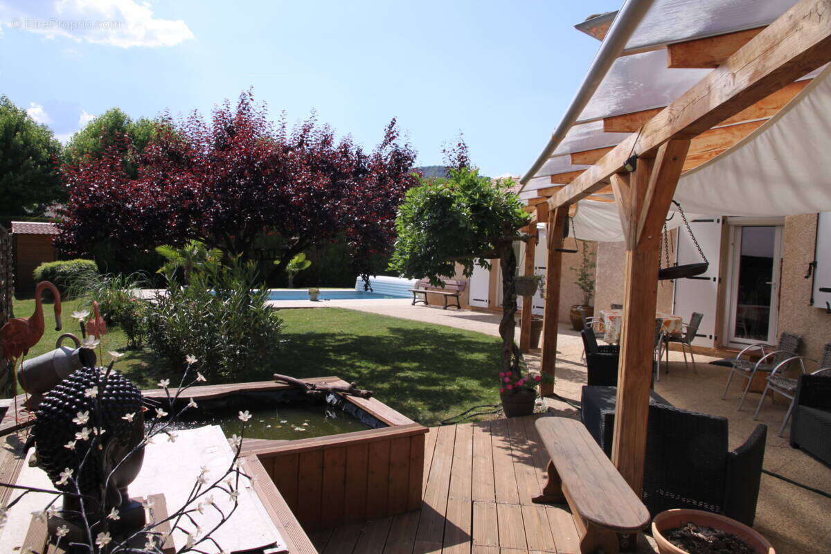 Maison à LA SAULCE