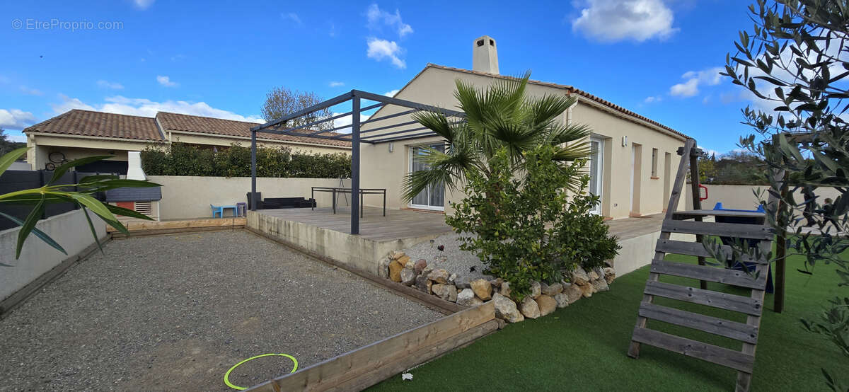 Maison à JONQUIERES