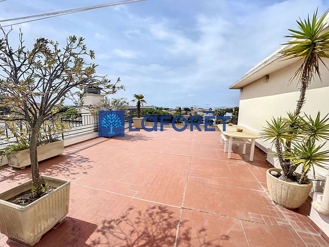 Appartement à CAGNES-SUR-MER