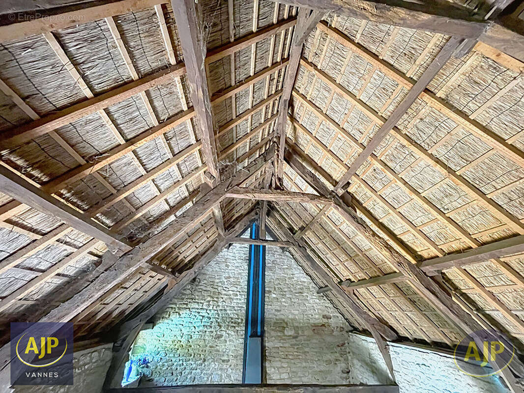 Maison à LOCQUELTAS