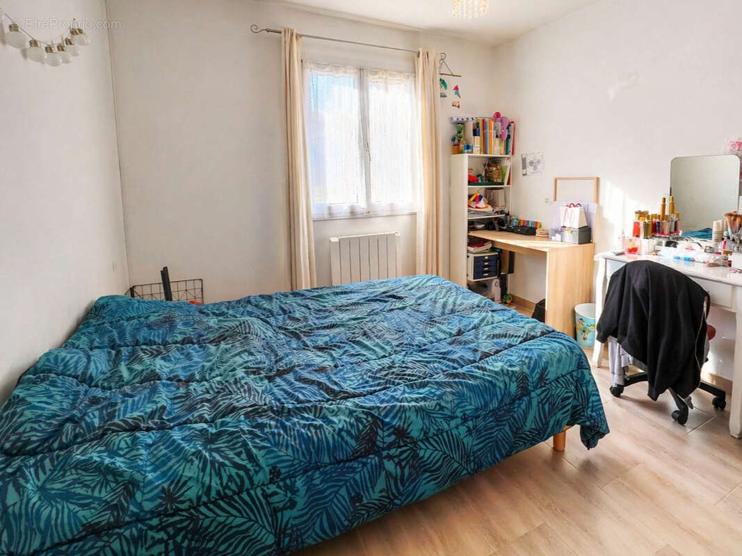 Maison à CHATILLON-LA-PALUD