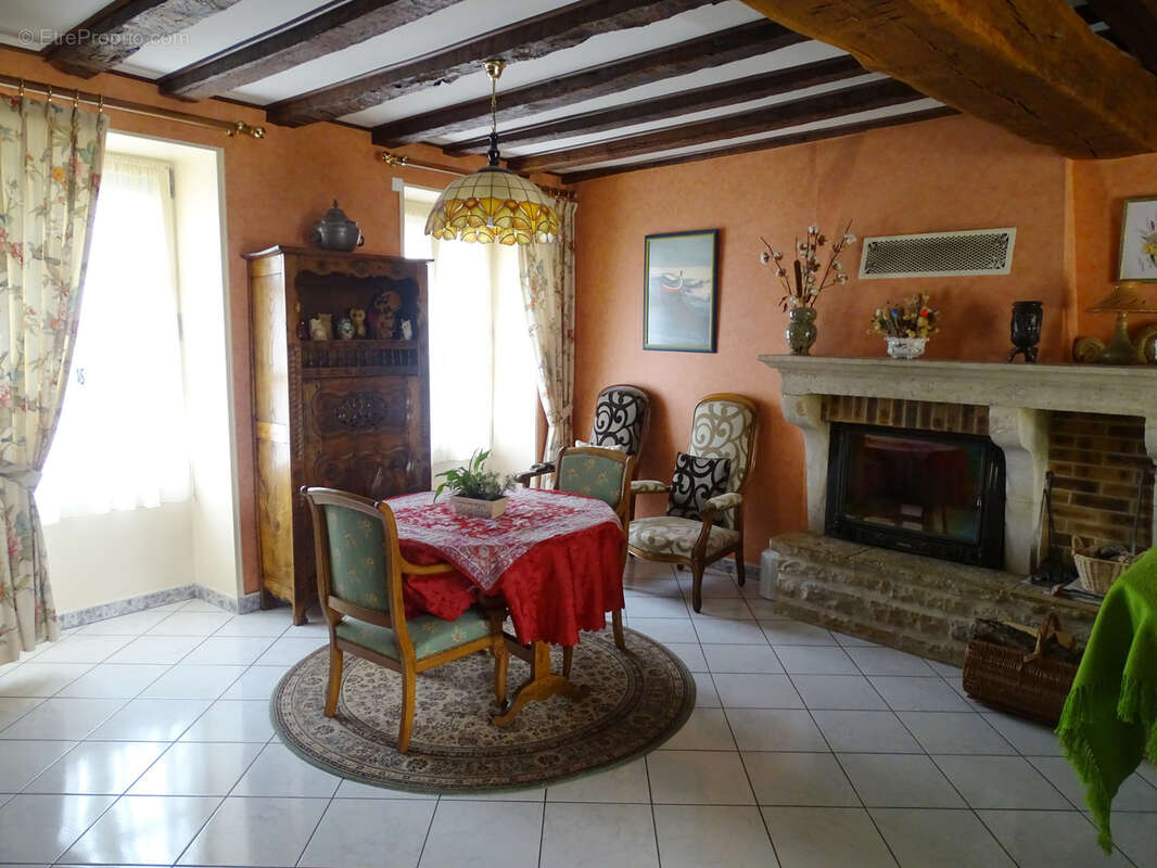 Maison à CHATILLON-SUR-SEINE