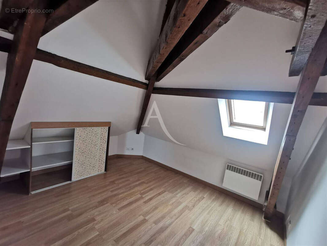 Appartement à GRETZ-ARMAINVILLIERS