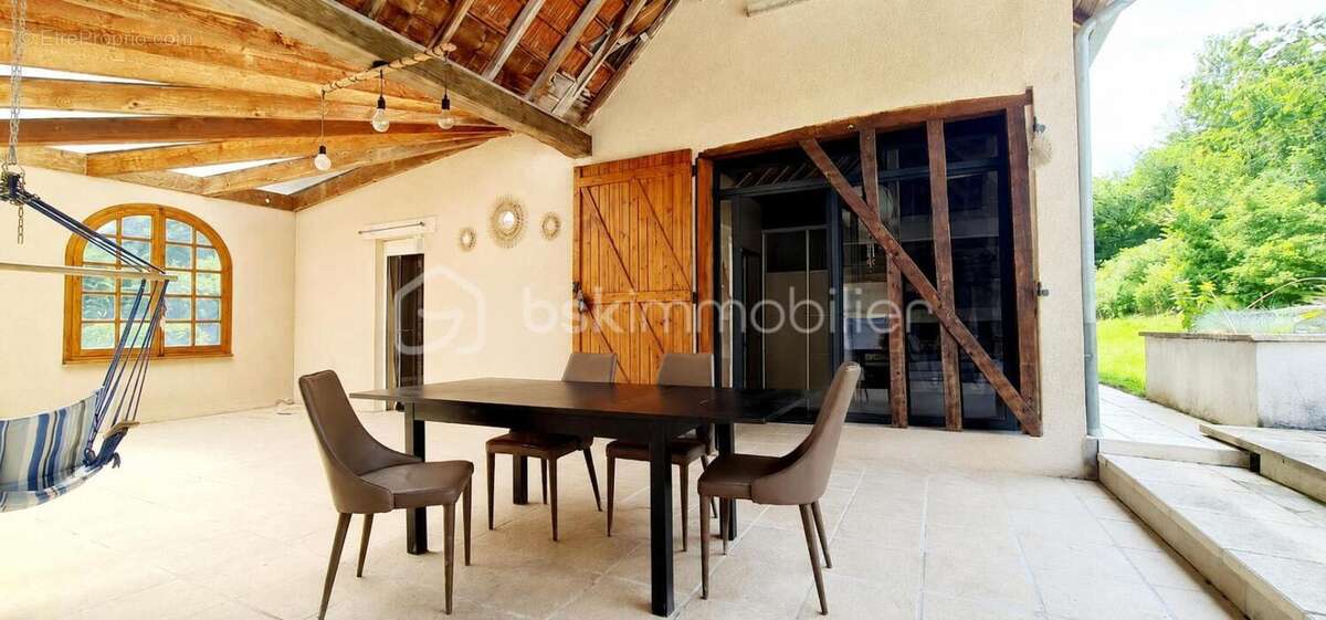 Maison 7 pièces 170 m² avec piscine - photo 16