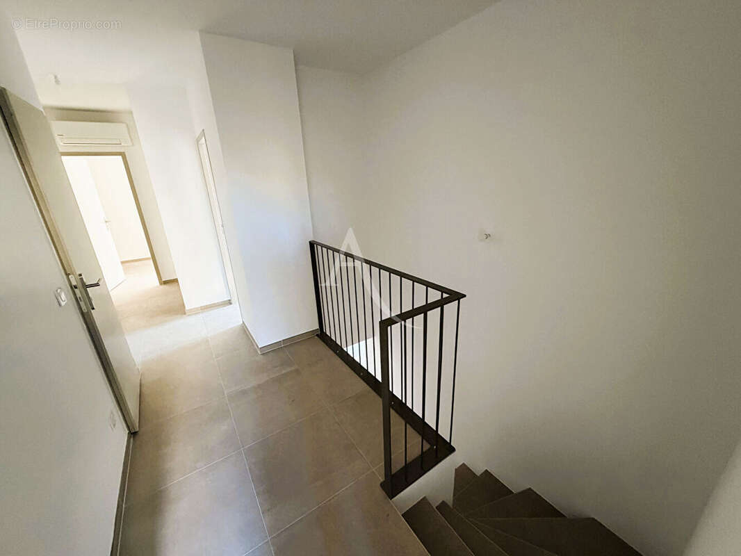 Maison à NIMES