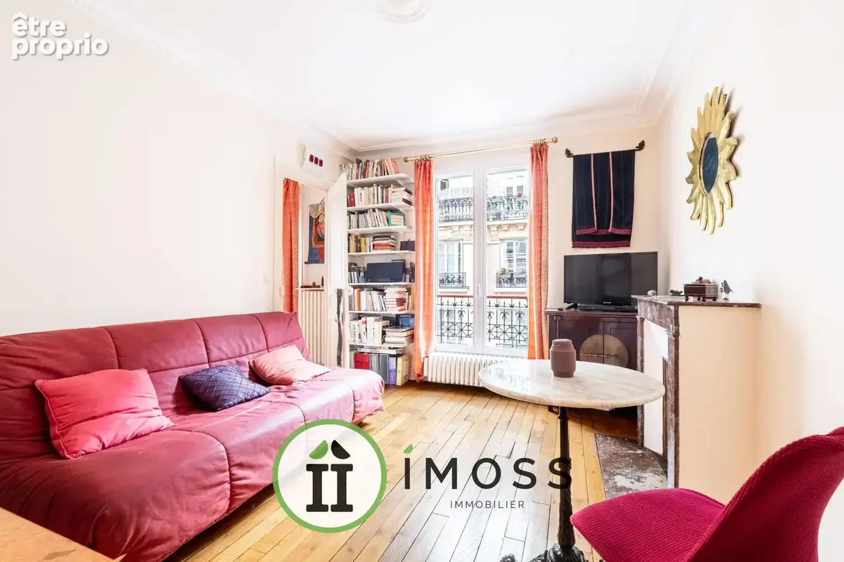 Appartement 2 pièces 37 m² à vendre à Paris-18e (75018) - photo 2