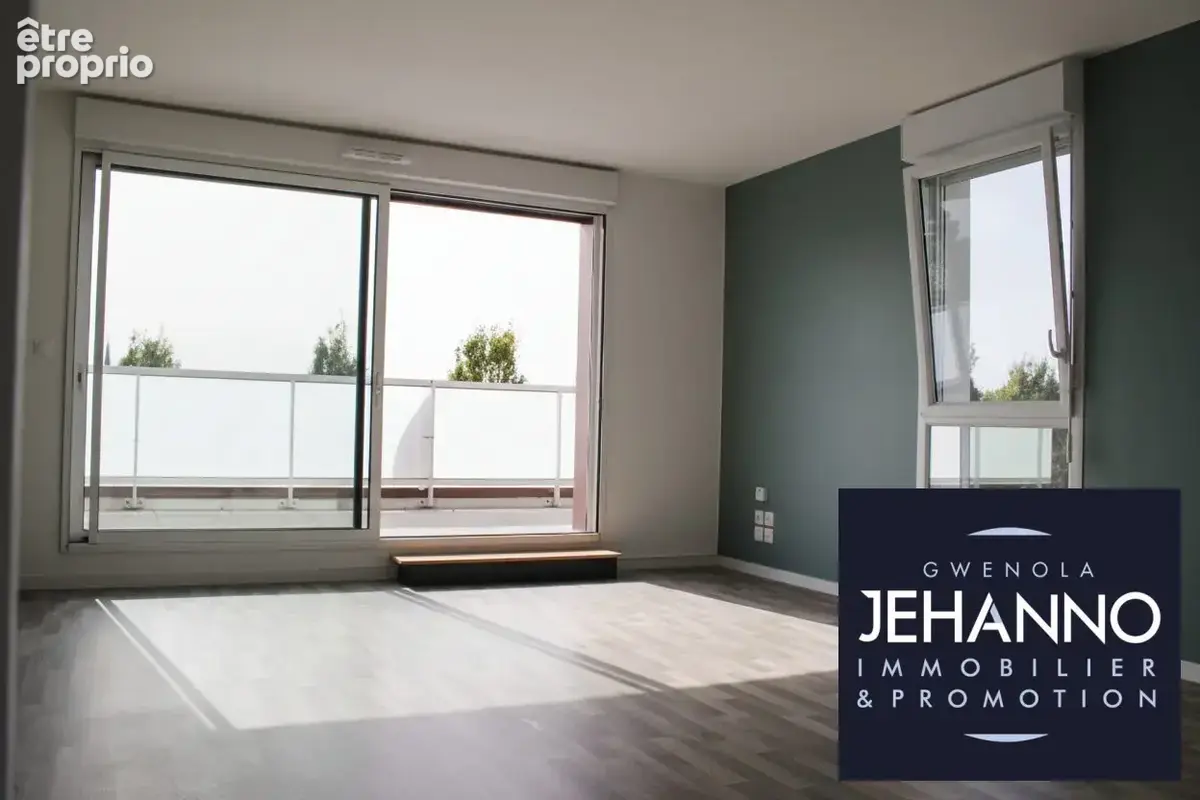 Appartement 69 m² à Plescop  - photo 2