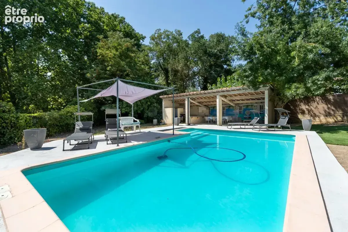 Carcès – villa familiale rénovée avec piscine - photo 11