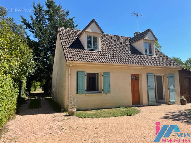Maison à HERICY