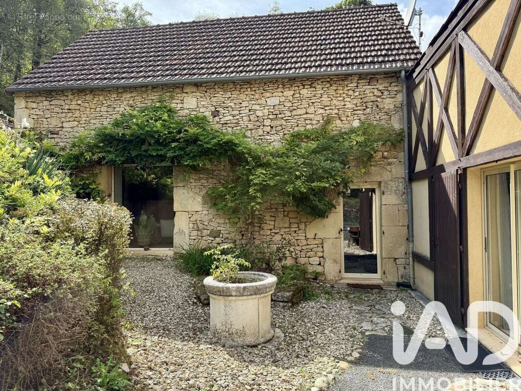 Photo 9 - Maison à PRATS-DE-CARLUX