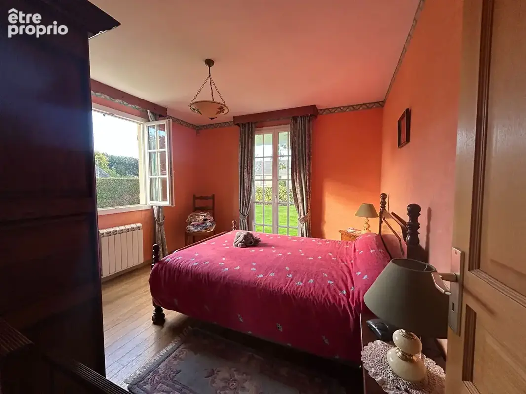 A vendre - maison de plain pied sur genereuse parcelle de terrain - photo 11