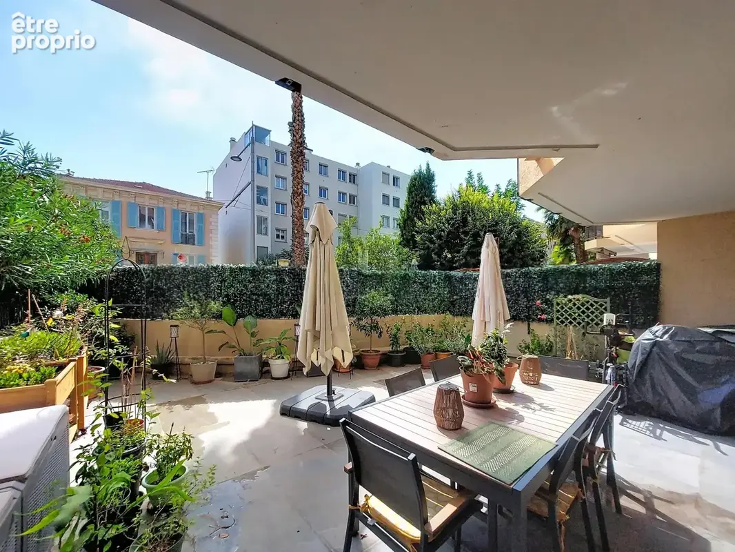 Nice saint-maurice 4/5 pièces rez-de-jardin 120 m² d’extérieurs garage - photo 3