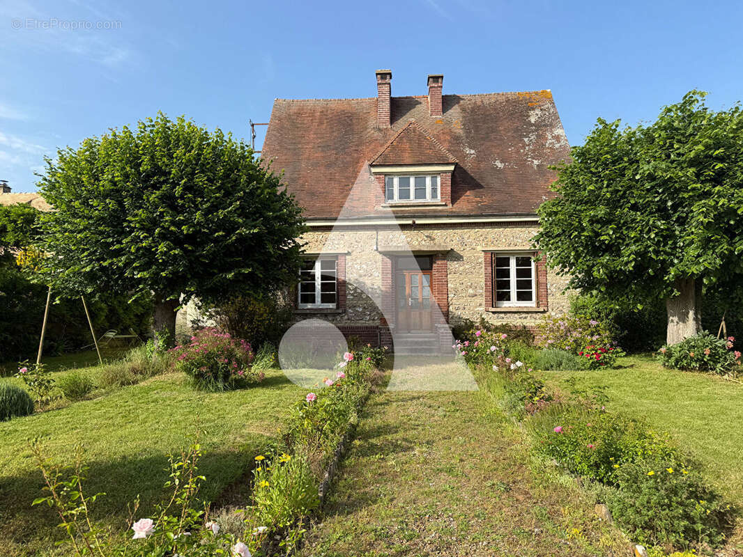 Maison Miserey 6 pièce(s) 136 m2 - photo 3