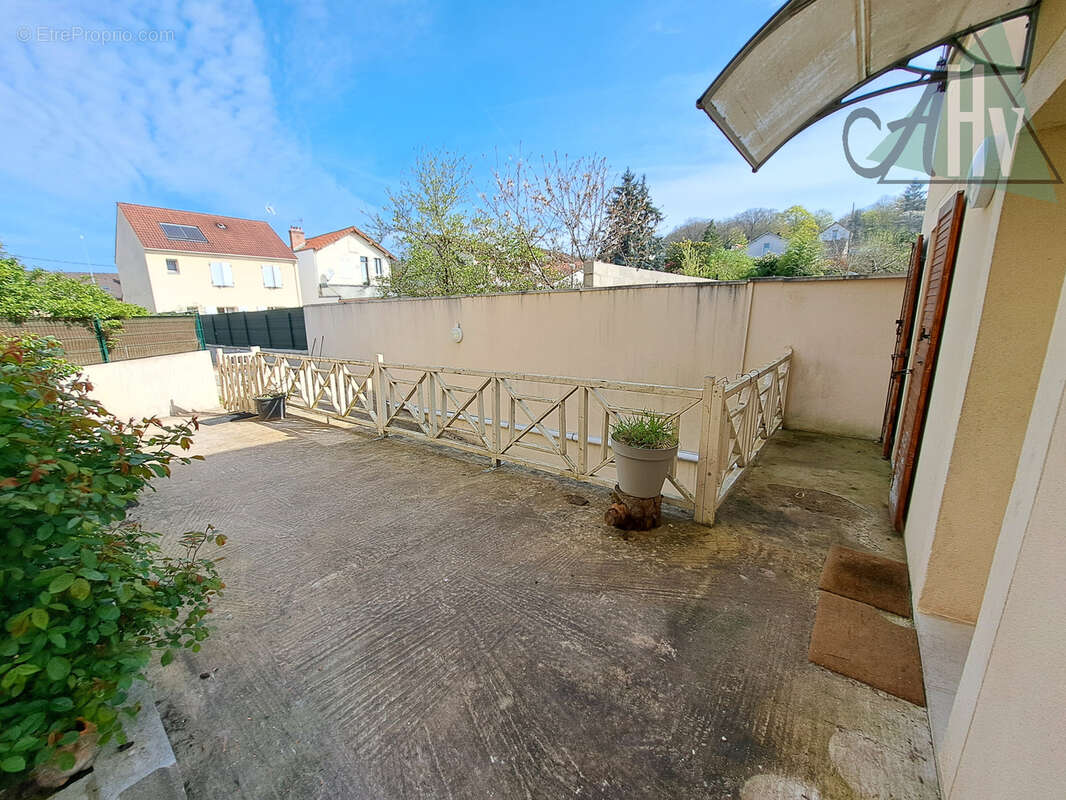 Maison à CHAMPAGNE-SUR-SEINE