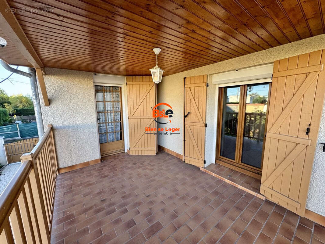 Maison à CLERMONT-FERRAND