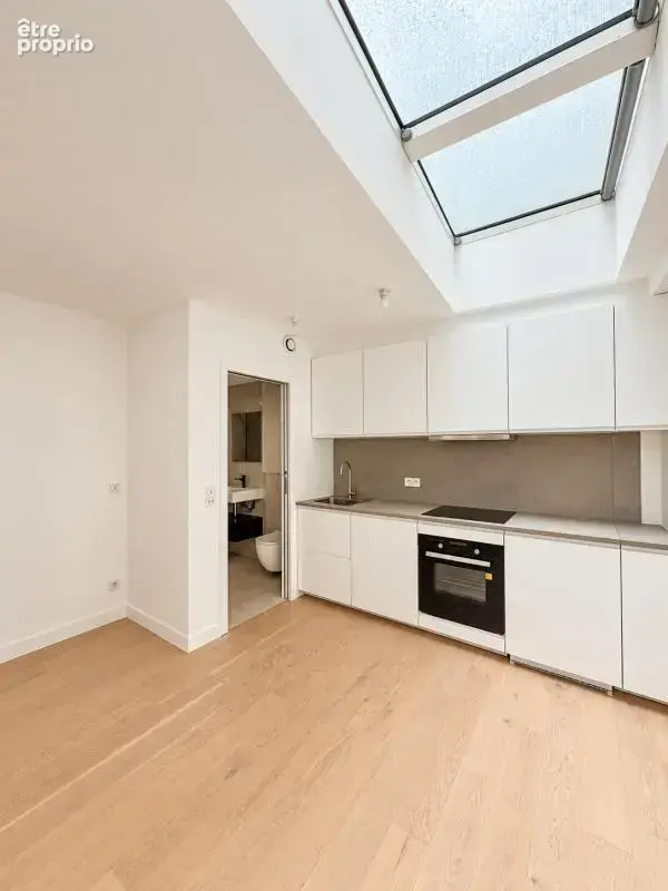 Studio refait à neuf / profession libérale ou investisseur - photo 3