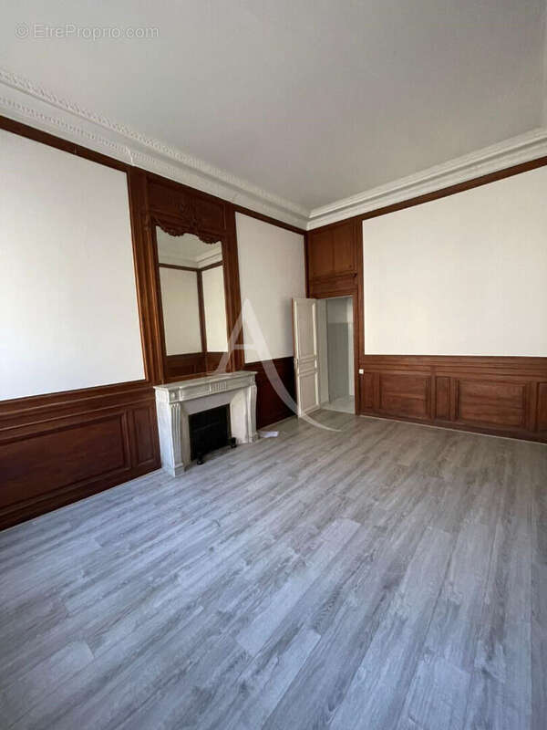 Commerce à LA ROCHELLE