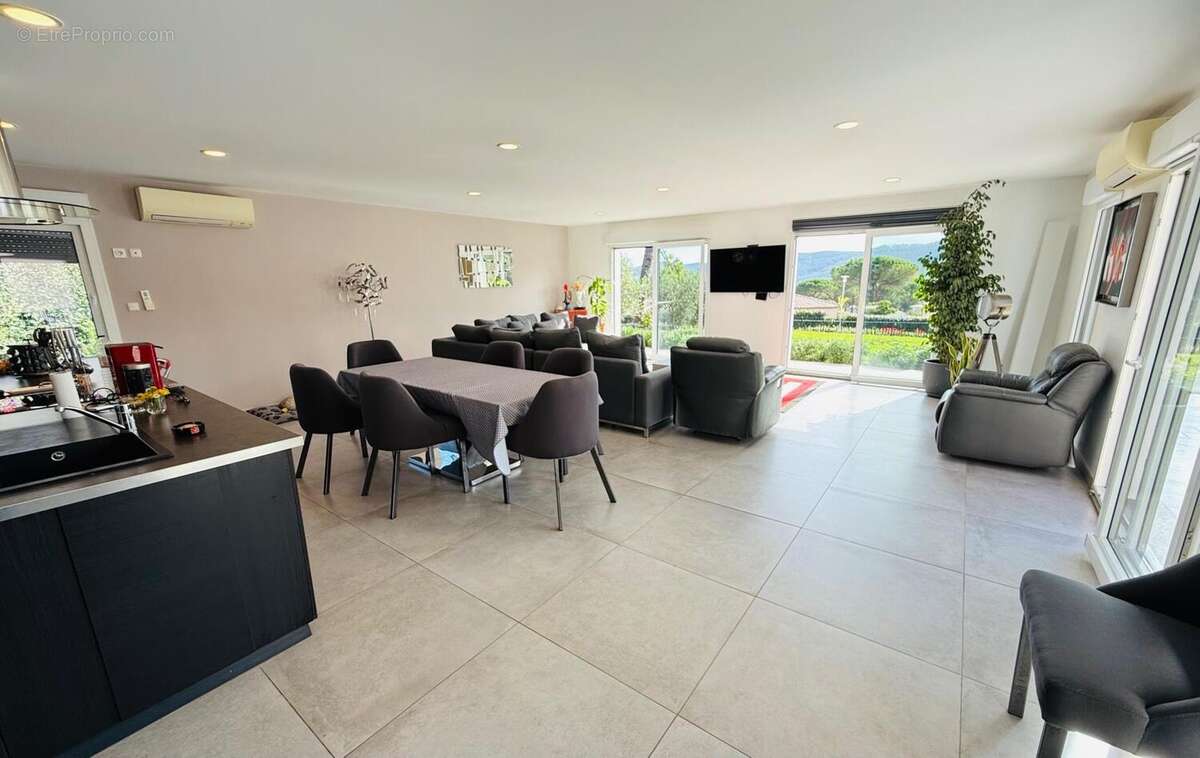 Photo 6 - Maison à BAGNOLS-EN-FORET