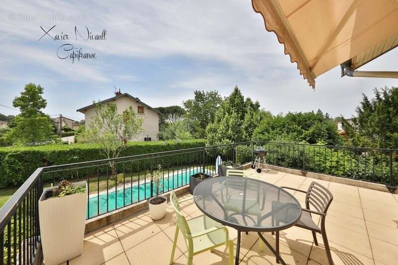 Maison à vendre 7 pièces BOURG EN BRESSE (01) - photo 6