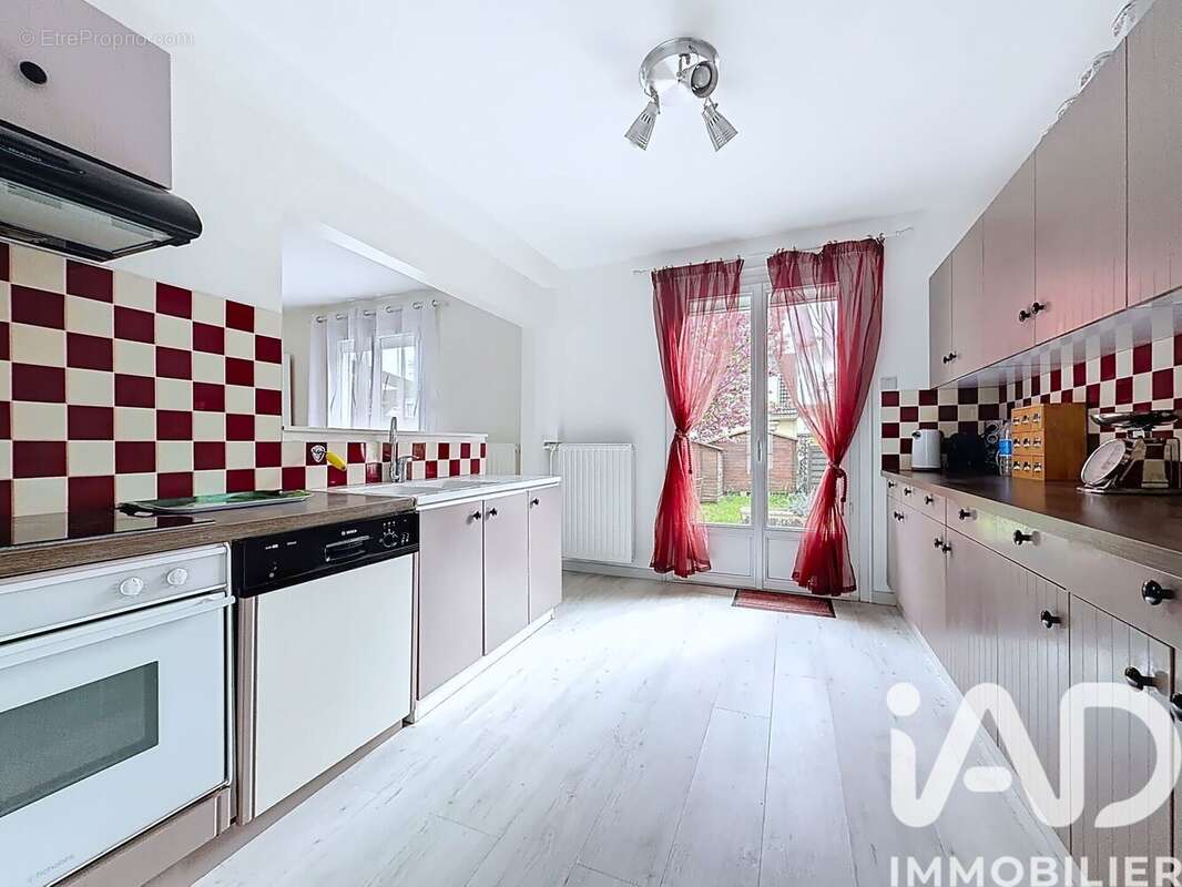 Photo 3 - Maison à BALLANCOURT-SUR-ESSONNE