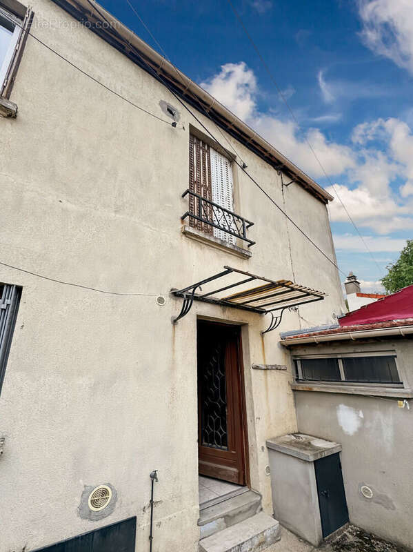 Appartement à FONTENAY-SOUS-BOIS