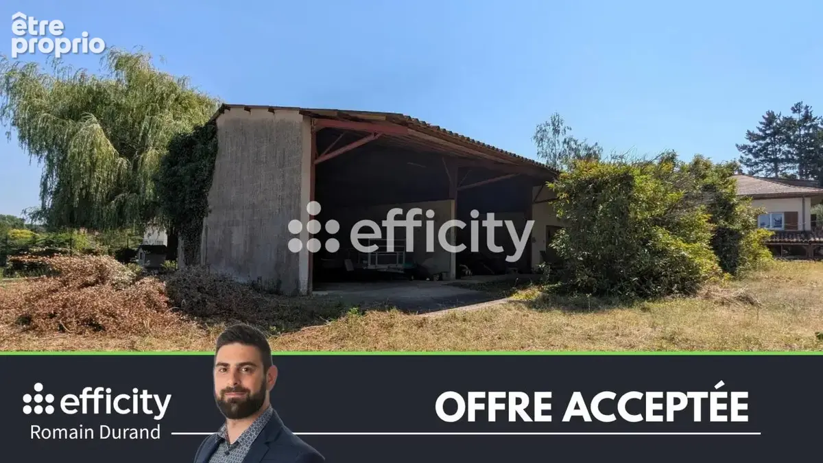 Parking à REYSSOUZE
