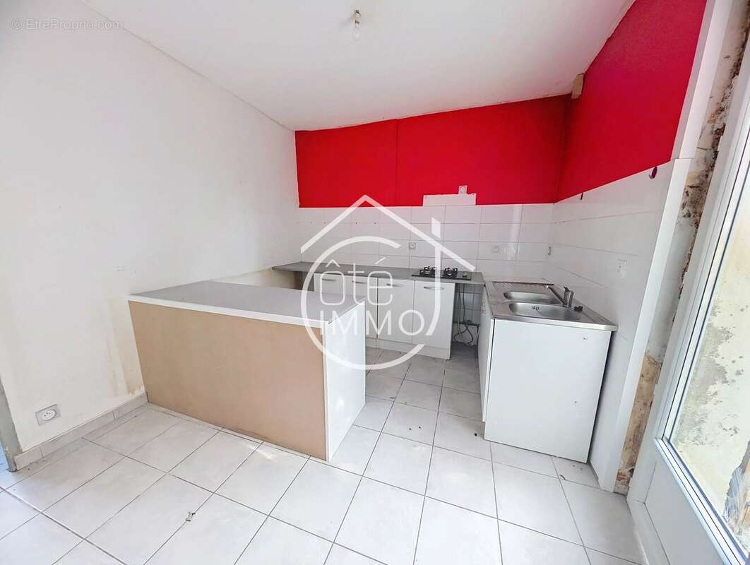PRIGONRIEUX : Belle maison en pierre , 4 pièces de 96m² avec jardin - photo 5