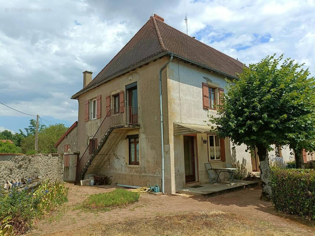 Photo 1 - Maison à CHAUFFAILLES