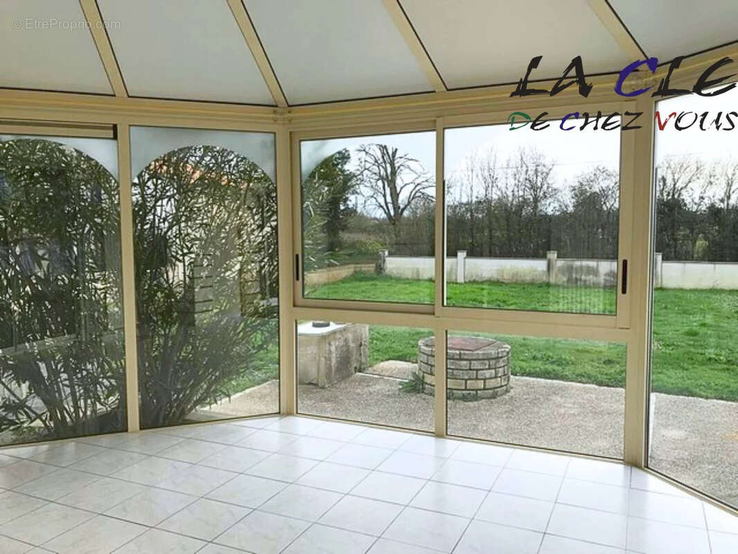 Maison à SAINT-GEORGES-DE-REX