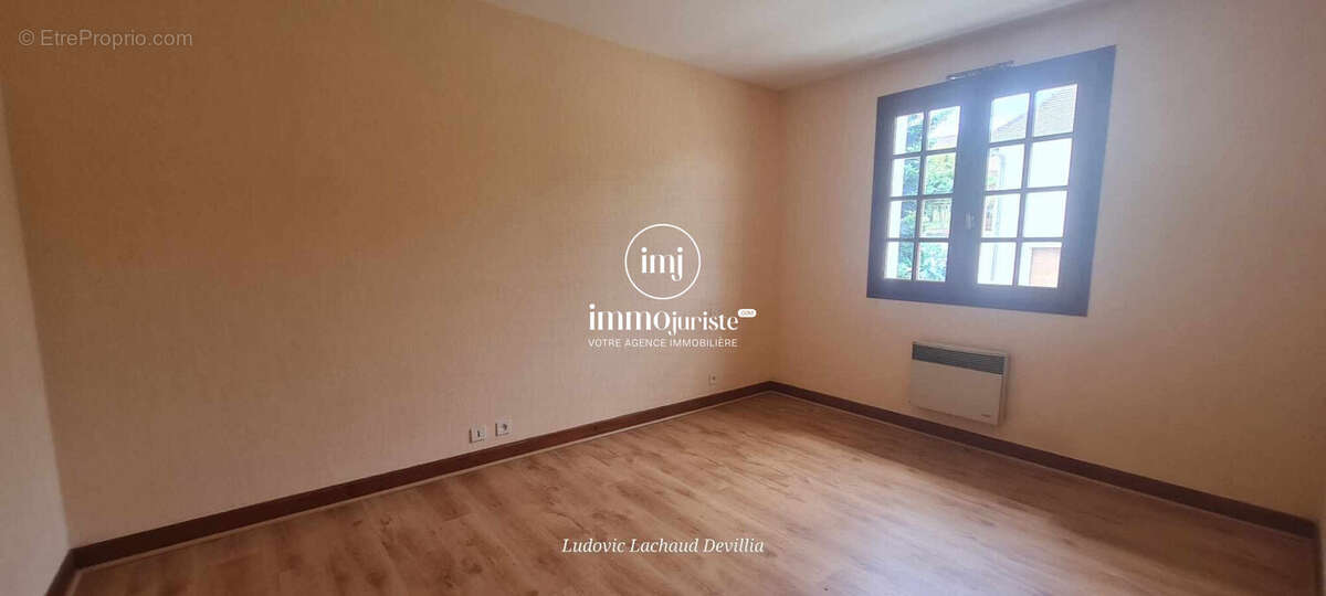 Maison 105 m² à Payzac  - photo 7
