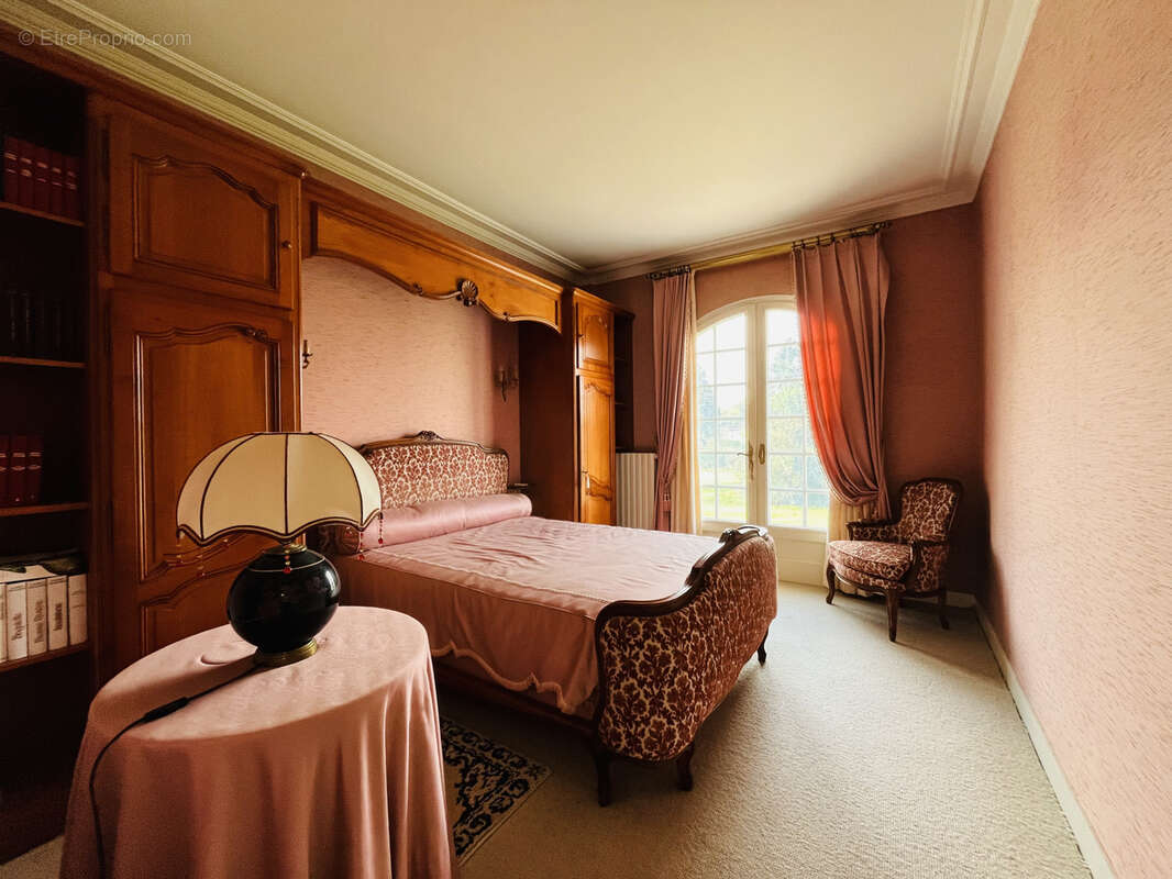 Maison à SAUZE-VAUSSAIS