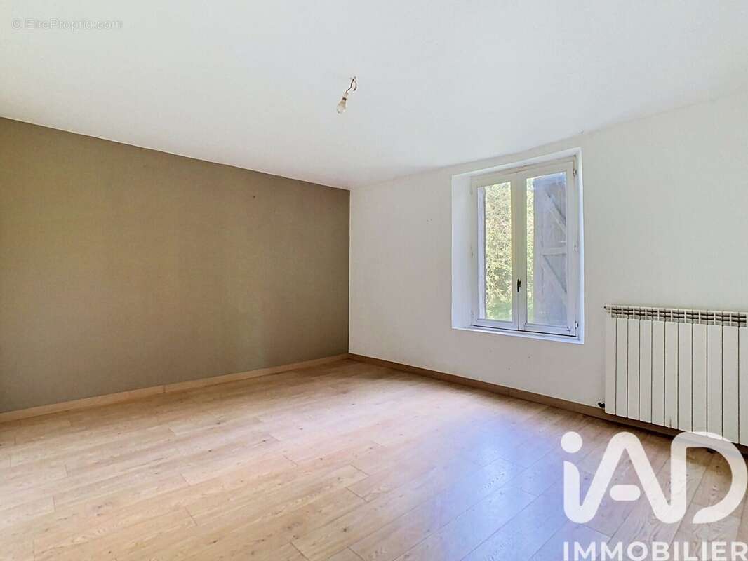 Maison 82 m² à Janvilliers  - photo 8