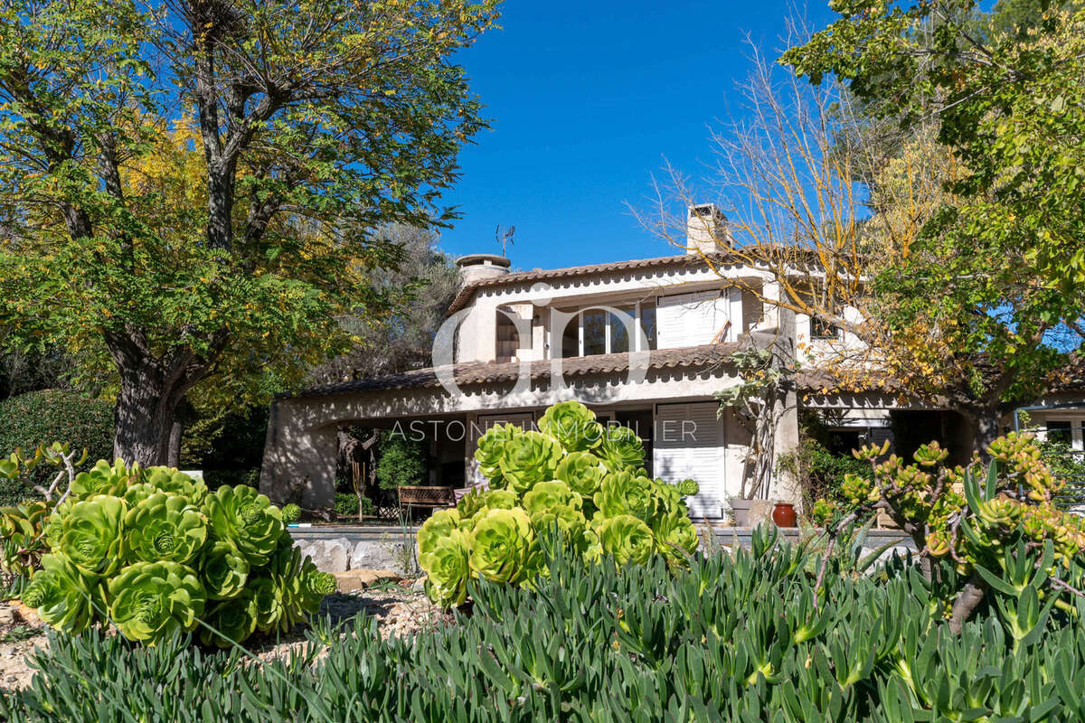 Maison à SANARY-SUR-MER