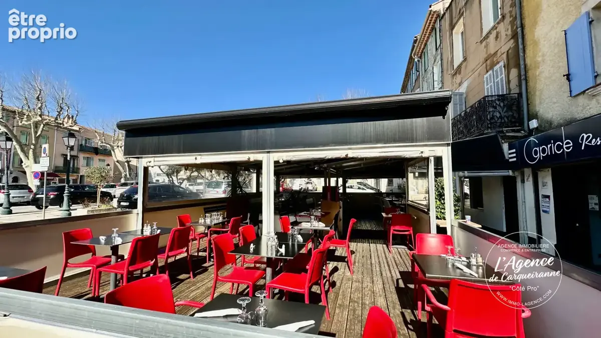 A vendre fonds de commerce brasserie du midi 183 m2 en excellent etat idealement situe dans le centre ville de cuers - photo 2