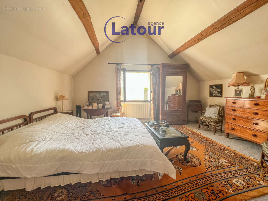 Maison à MEZIERES-EN-DROUAIS