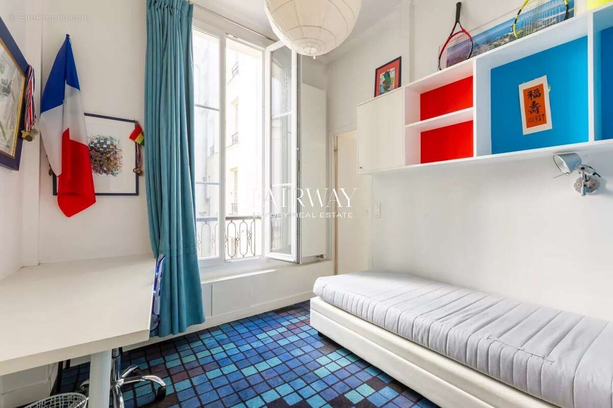 Appartement à PARIS-5E