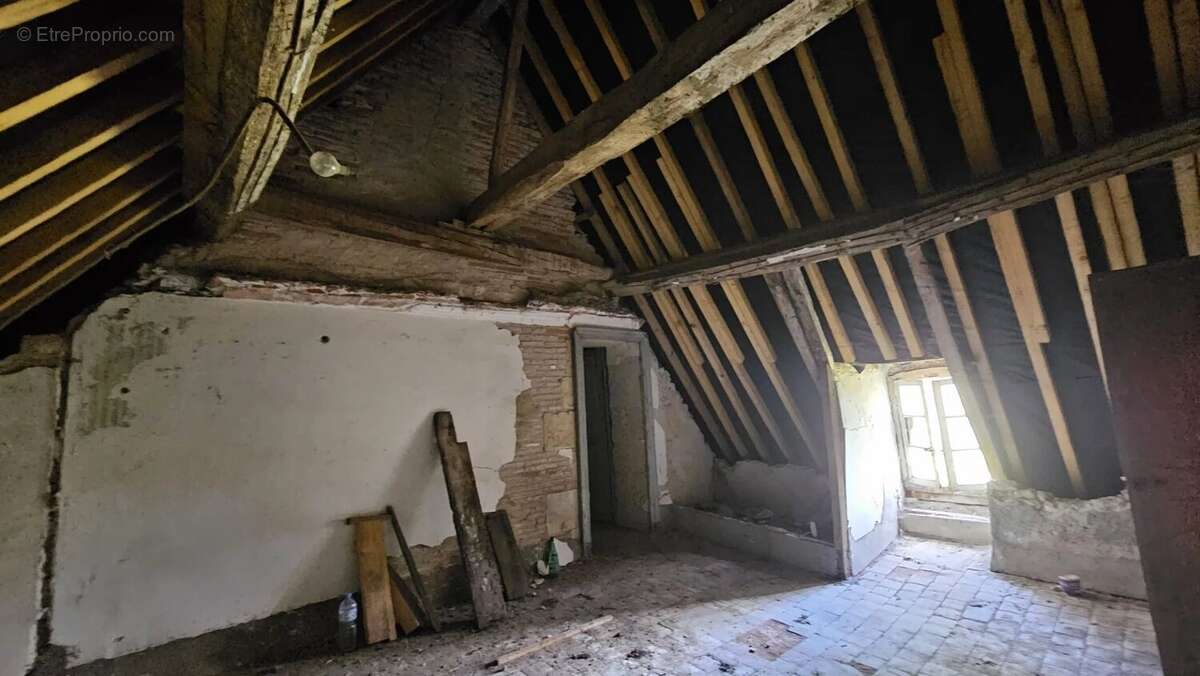 Maison à CUFFY