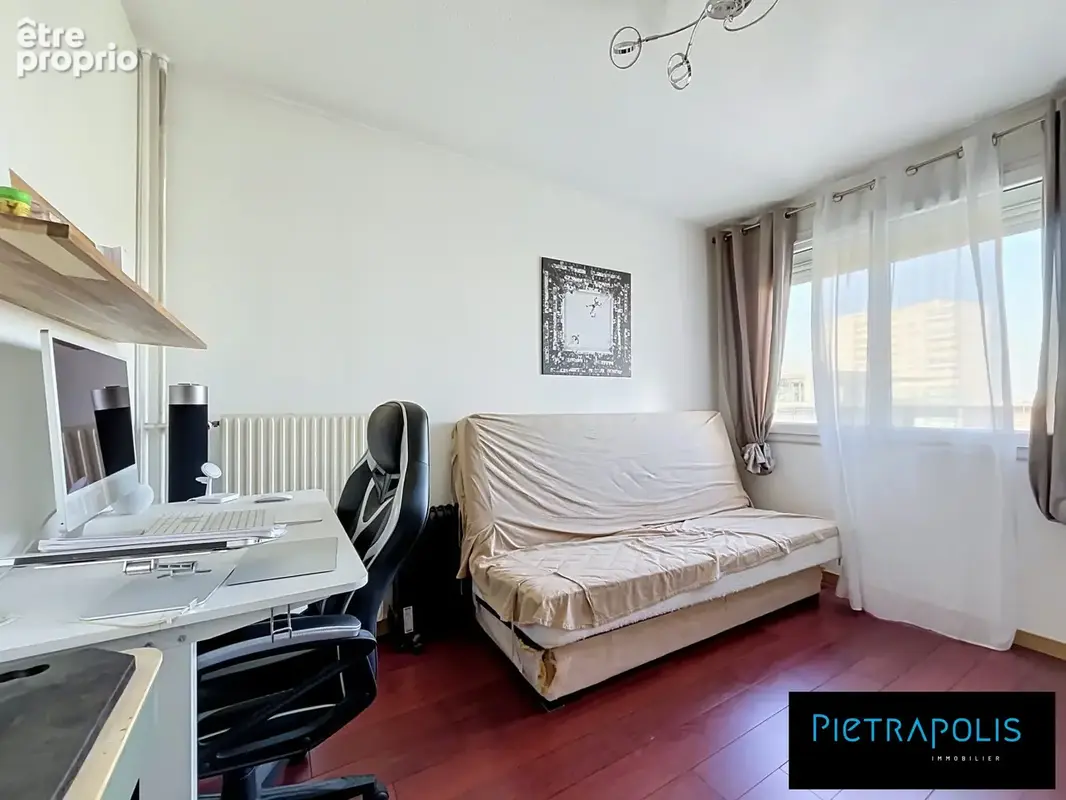 Appartement 3 pièces 67 m² à vendre à Villeurbanne (69100) - photo 8
