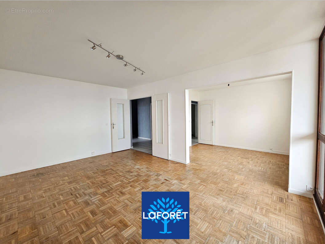 Appartement à SAINT-PRIEST