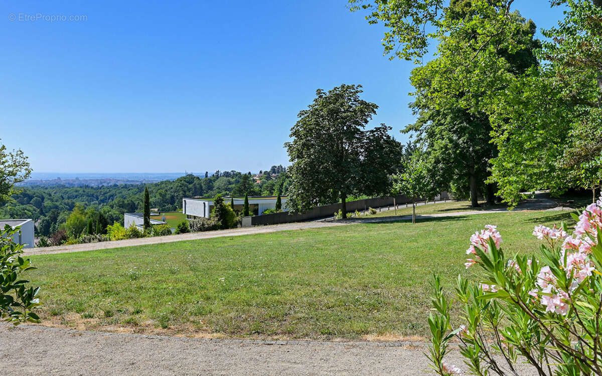 Appartement à SAINT-DIDIER-AU-MONT-D&#039;OR